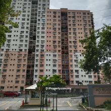 Desa Petaling Jati Selatan Apartment 826sf