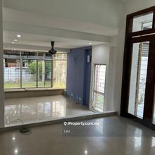 Semi-D house unit for sale in Taman Desa