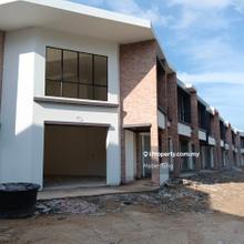 Facing Main Road Double Storey Shop at Ayer Keroh Bemban Jasin Melaka