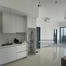 Cheap and Prime Location only 2.9km away to Sunway Pyramid or College