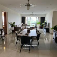 Enjoy 3 stunning views of KL Skyline, the pool and Bangsar from 1 home