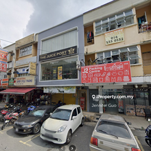 3 storey shoplot for sale