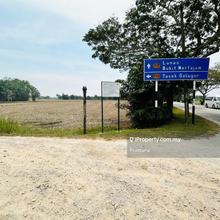 1.5 Ekar Tanah Tepi Mainroad - Lahar Yooi-Rm 15/kp