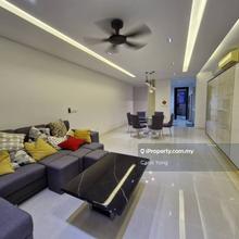 Just Listed! Fully Furnished & Well Maintain Condition