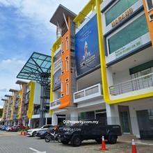 Zert Puchong Ground floor commercial slot for rent 