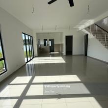 Brand New 43ft Corner Extra Land Semi-D @ Setia Utama 4