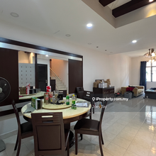 Limited 2 storey townhouse, move in condition 