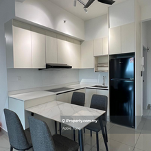 121 residence fully furnished w/dryer walk to lrt3 brand new