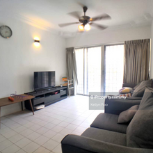 Located in town area Melaka Raya, gated guarded, swimming pool
