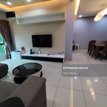Townhouse upper unit  fully furnished for Rent 