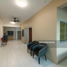 Akademik suite @ Taman Austin Height
