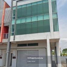 3 Storey Shoplot @ Taman Kota Bendahari For Sale 