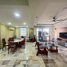 Very Nice Unit for sale !!