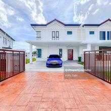 Semi D Dah Renovated Alam Sari