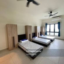 Low Deposit Bed Rental for Muslim Female in 4 pax Studio in Edusphere