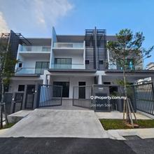 3 Storey Terrace  Residensi Bukit Orkid, Cheras  