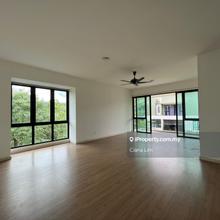 Primer Garden Town Villas, Upper unit Corner, nice view , seks U9