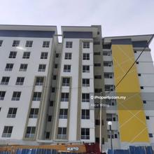 Trifolia Apartment 3 room with kitchen top, fan, light 