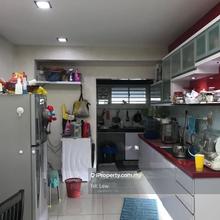 Duplex 2 level Townhouse for Sale