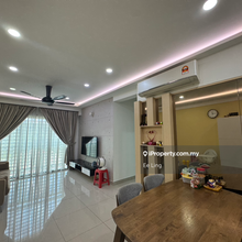 Bandar puteri condo for sale 485k,hijauan puteri,renovated,2 carparks