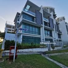 Corner 4 storey Villa Citrine Cristal serin residence Cyberjaya 