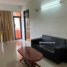 Medan Lumba Kuda Apt Move in condition, good location, high floor