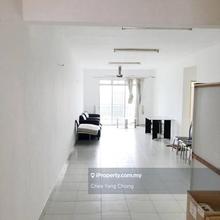 3b2b unit selling cheap at Tebrau City Residence