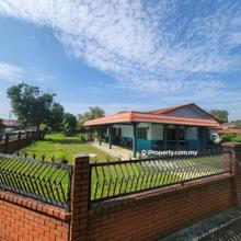 Freehold Corner Bungalow with Huge Land in Taman Teluk Pulai, Klang