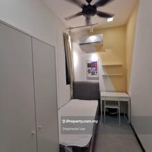 Kelana Jaya line LRT Jelatek studio for rent KLCC