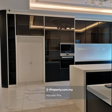 Royal oak condo penthouse for sale