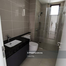 Condo specialist! Viewing anytime!