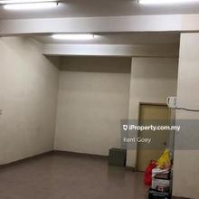 Selayang centre poing shop lot Ground floor