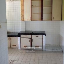 Walk up flat tmn Seri Sentosa, Good condition, 100% loan,Non bumi
