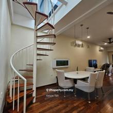 1.5 story terrace , air hitam  Reservoir garden