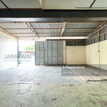 Factory Seri Kembangan 1.5 Storey Warehouse Office Workshop