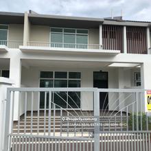 Terrace house for Sale