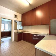 Terrace house for Sale