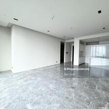 Four Season Private Residence