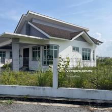 Rumah Semi D Coner Lot Di Bukit Marak Like New