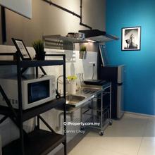 Walking distance 2 minutes to uow&kdu university 