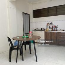 Excellent location, excellent condition, nice view of shops & greenery
