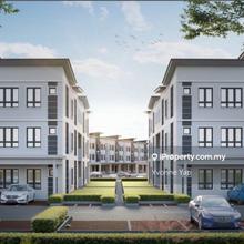 Jenderam Dengkil Gated Townhouse, Part furnished, Near Putrajaya Bangi