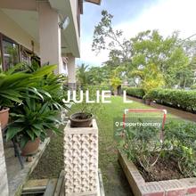 Well kept Family home, move-in ready in Guarded area. Open to offers!!