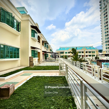 2.5 Storey Corner Townhouse @ Tanjung Park Condominium in Tjg Tkg.