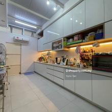 4 Bedrooms and Facing South
