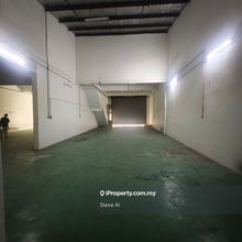 Link Factory next to Kota Kemuning at affordable rate