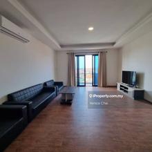 3-Beds Condo Unit For Rent
