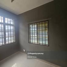 Double Storey Terrace Endlot House 4bed Renovated Johor Bahru