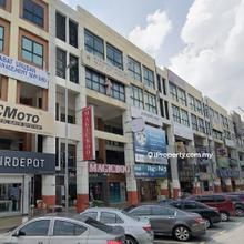 Strategic Location Kepong Shop Facing Main Road