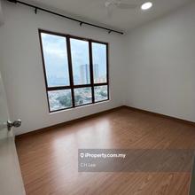 216 Residences 807 Sqft Partly Furnish Kuchai Lama 1 Car Park Near MRT